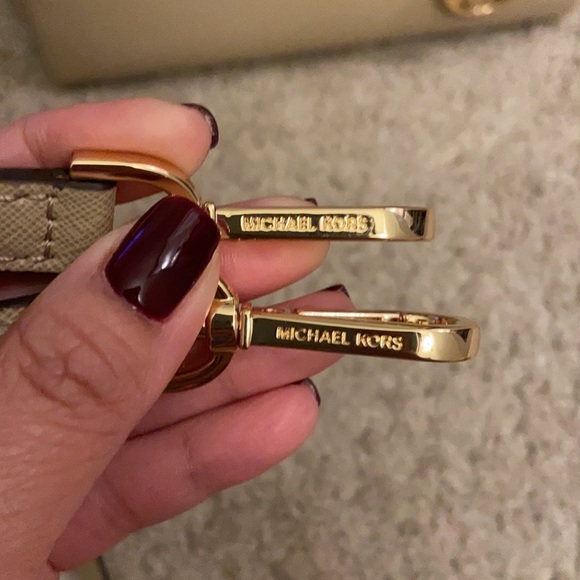 Michael Kors bags - Picture 5 of 5